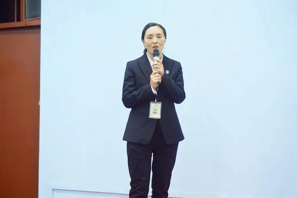 鄭州北大青鳥翔天信鴿教學(xué)就業(yè)三季度總結(jié)暨四季度計劃報告圓滿召開