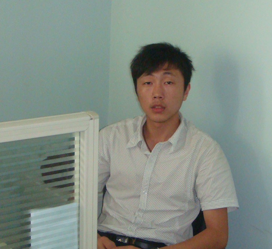 就業(yè)明星 解巖